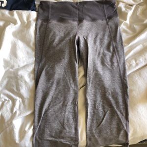 Cropped workout leggings